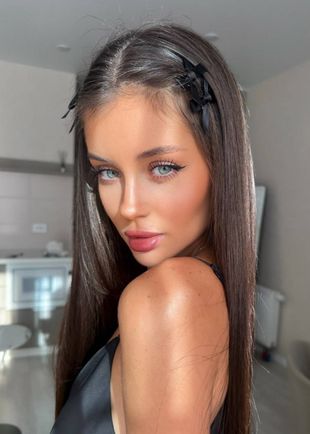 Ксюша, Москва, Славянский бульвар, 20 лет, анкета 245498, +7 920 330-65-16