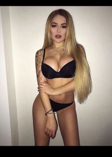 Шлюха Маша, 22 года, Александровский сад, снять по тел. +7 920 568-23-22, 83421