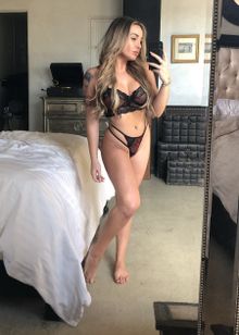 Эскортница Надежда, 24 года, снять, 88795