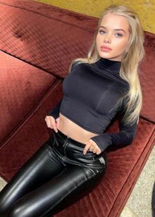Анкета VIP проститутки Алиса, 20 лет, Комсомольская, заказать по тел. +7 929 226-10-23, 220289