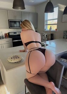 Эскортница Дина, 25 лет, заказать по тел. +7 990 730-47-47, 183914