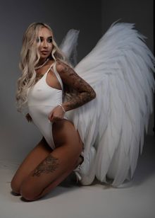 Эскортница Карина, 23 года, заказать по тел. +7 978 173-98-33, 251996