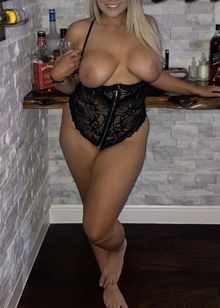 Проститутка Лора, 30 лет, Новогиреево, вызвать по тел. +7 986 220-74-55, 112288