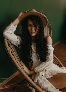 Путана Оля, 22 года, Алма-Атинская, заказать по тел. +7 927 278-23-01, 196559
