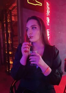 Анкета дорогой девушки по вызову Даша, 22 года, заказать по тел. +7 999 077-46-28, 213935