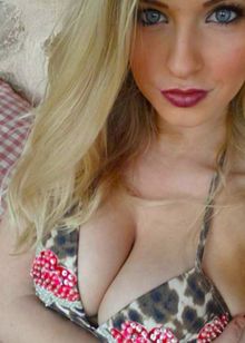 Анкета дешевой шлюхи Аня, 24 года, заказать по тел. +7 906 489-53-79, 57383