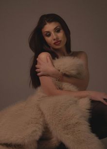 Анкета дорогой шлюхи Карина, 22 года, Крестьянская застава, заказать по тел. +7 980 276-10-51, 259034