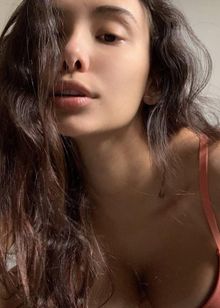 Шлюха Карина, 23 года, снять по тел. +7 910 629-51-28, 89259