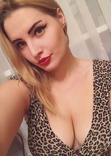 Шлюха Оля, 24 года, заказать по тел. +7 995 971-88-47, 7730