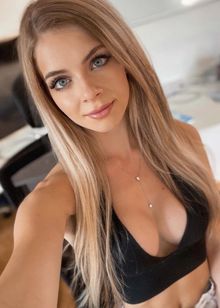 Проститутка Ирина, 29 лет, Водный стадион, снять по тел. +7 915 855-74-01, 88950