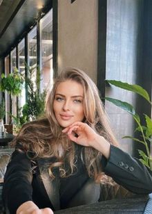 Анкета дорогой путаны Уляна, 22 года, Бутово, снять по тел. +7 958 772-77-84, 111162