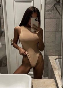 Анкета элитной шалавы Лана, 24 года, Курская, снять по тел. +7 939 118-22-01, 139830