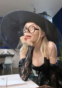 Анкета VIP путаны Фасолька, 21 год, Александровский сад, вызвать по тел. +7 931 868-26-41, 128443