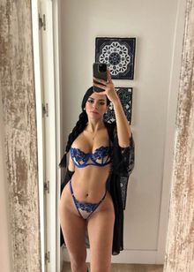 Анкета ВИП девушки по вызову Карина, 22 года, заказать по тел. +7 903 788-54-56, 238922
