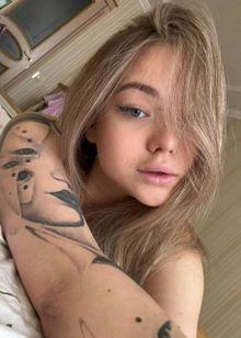 Шлюха Саша, 19 лет, Новослободская, заказать по тел. +7 928 620-73-65, 214811