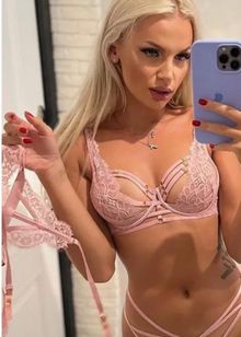 Анкета VIP шалавы Варя, 23 года, Жулебино, заказать по тел. +7 942 238-18-13, 242792