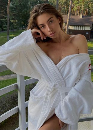 Эля, Москва, Новые Черемушки, 22 года, анкета 148991, +7 910 917-31-43