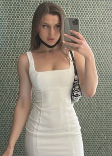Эскортница Валя, 23 года, заказать по тел. +7 977 389-32-30, 223415
