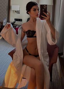 Анкета VIP шлюхи Нина, 19 лет, вызвать по тел. +7 906 060-22-47, 303715