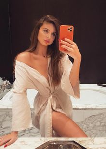 Анкета ВИП шлюхи Карина, 22 года, Деловой центр, вызвать по тел. +7 952 974-99-74, 96496