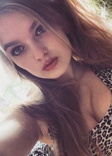 Шлюха Розчка, 24 года, Авиамоторная, заказать по тел. +7 990 344-47-90, 120122