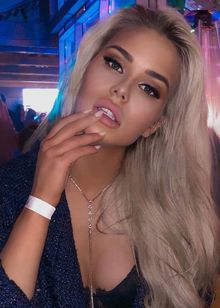 Шлюха Вика, 22 года, Университет, вызвать по тел. +7 954 143-85-17, 93130