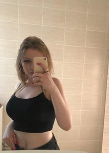 Анкета дешевой эскортницы Анюточка, 18 лет, Кузнецкий мост, заказать по тел. +7 902 775-75-90, 119720